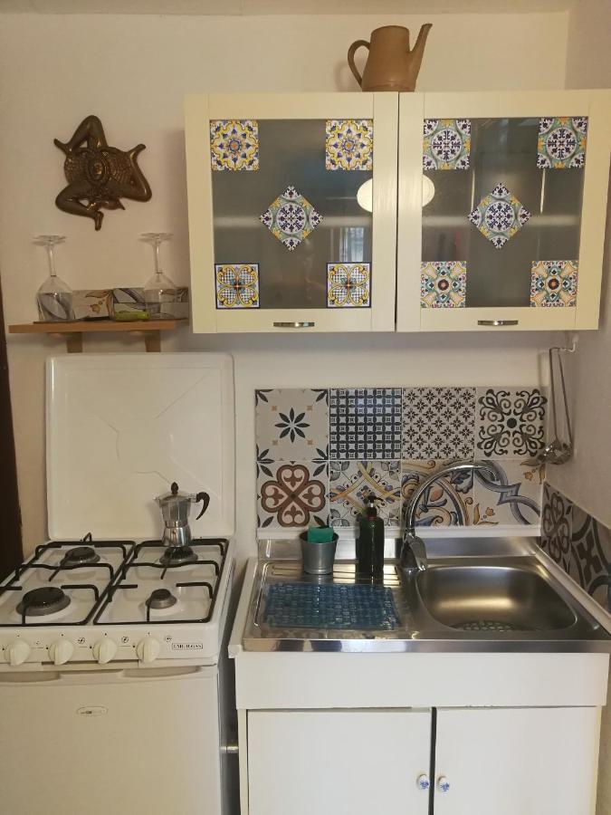 Casa Vacanze Il Girasole Caltagirone Buitenkant foto